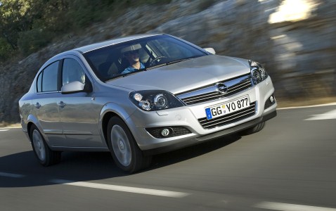 Opel Astra Family: стильный седан