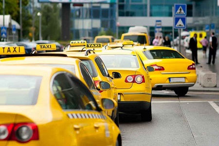Требования к автомобилю и водителю для работы в такси