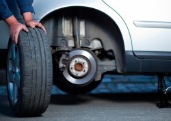 Полезные советы по выбору колес для автомобиля: каким требованиям они должны соответствовать