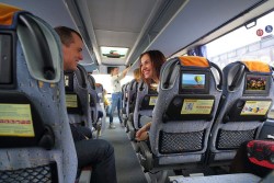 Особенности подготовки к дальней поездке на автобусе: как сделать путешествие максимально комфортным