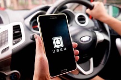 Работа водителем в Убер: требования к сотруднгикам и условия сотрудничества