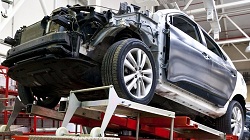 Кузовной ремонт автомобиля: что входит в ремонт и этапы