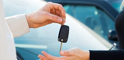 Продажа автомобиля: перечень необходимых документов и правила оформления