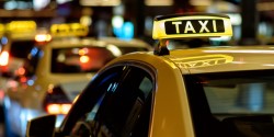 Особенности работы водителем такси в штате: каким правилам следовать 